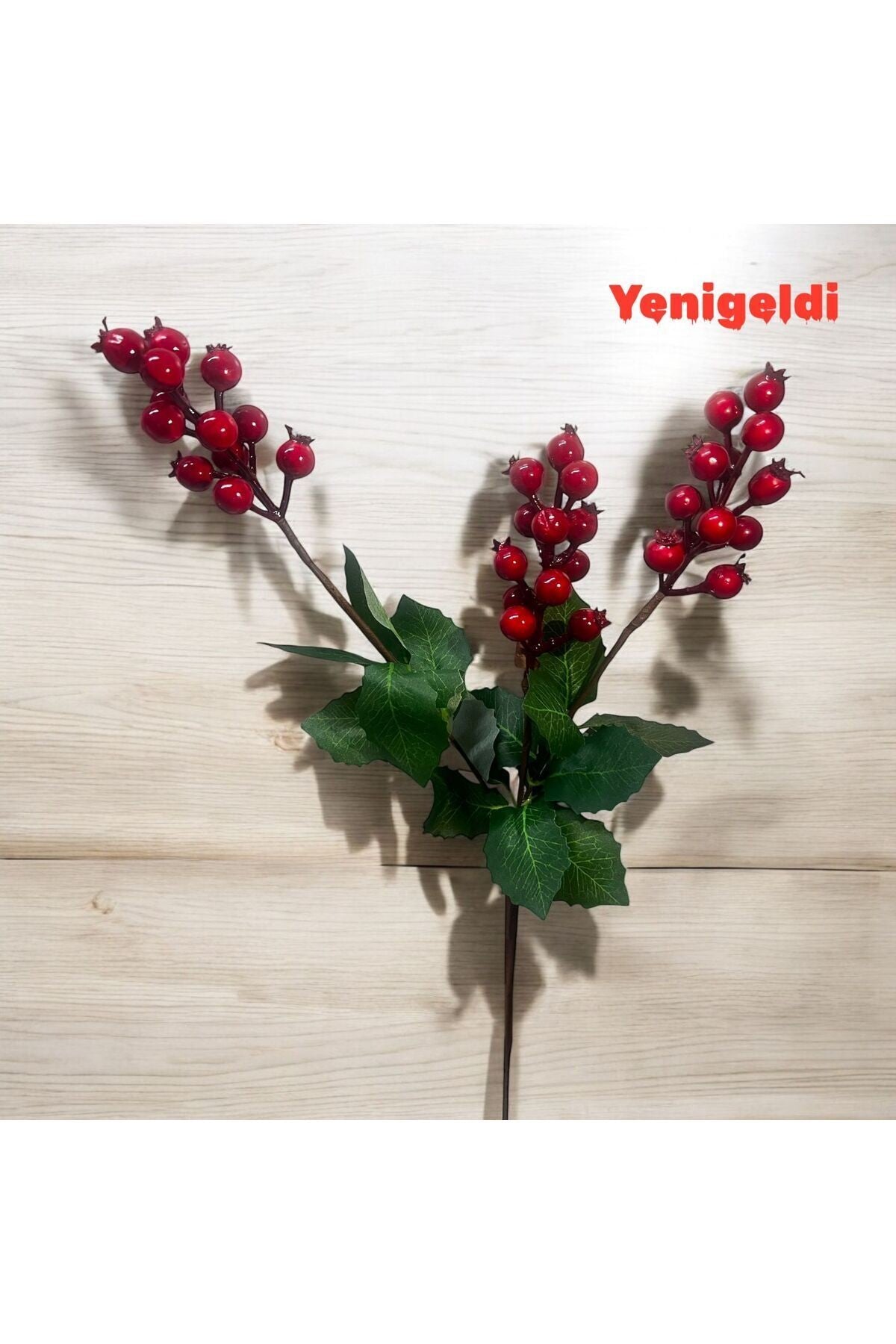 LED Peri Gün Işığı + 4 Adet 3 Dallı Yapraklı 60 Cm Kokina Ve Yapraklı Yılbaşı Süsü