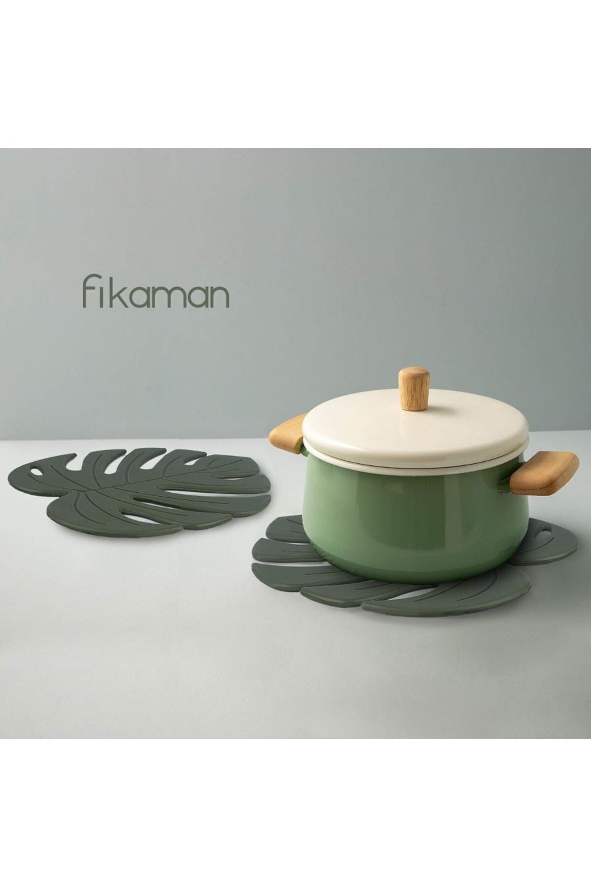 Yenigeldi 1 Adet Yaprak Silikon Çok Amaçlı Nihale Servis Isıya Dayanıklı Kaymaz Tencere Matı Trivet