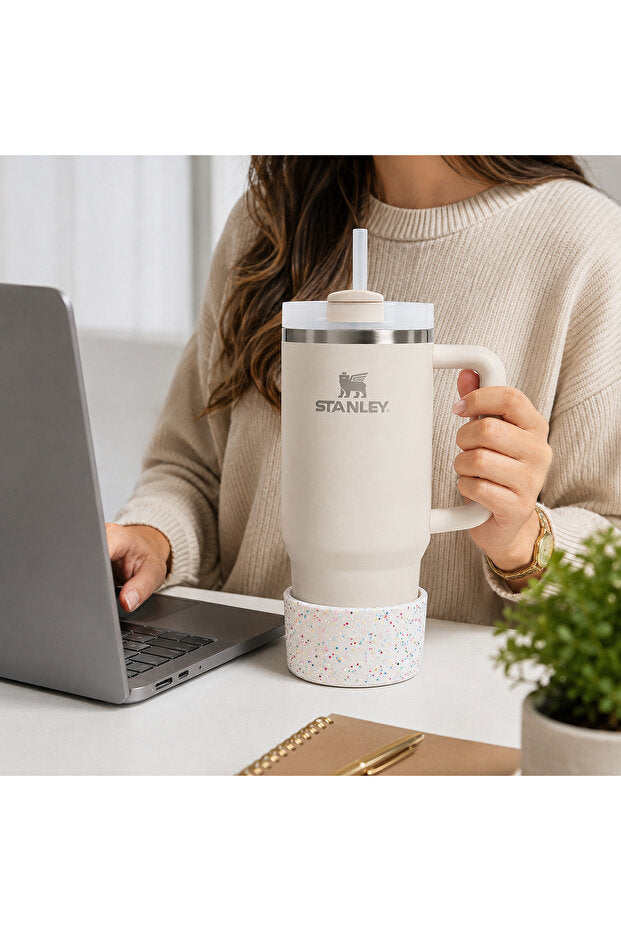 Yenigeldi Konfetti Glitter Silikon Tumbler Alt Koruyucu – Stenley 30oz/40oz Quencher Uyumlu Bardak Tabanı Boot Aksesuar
