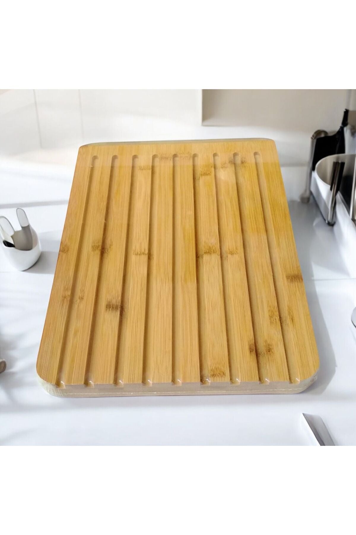 Yenigeldi Fin Tasarımı Bambu Oluklu Ekmek Meyve Kesme Tahtası (ÖN YÜZ) Bambu Düz Kesme Tahtası (ARKA YÜZ)