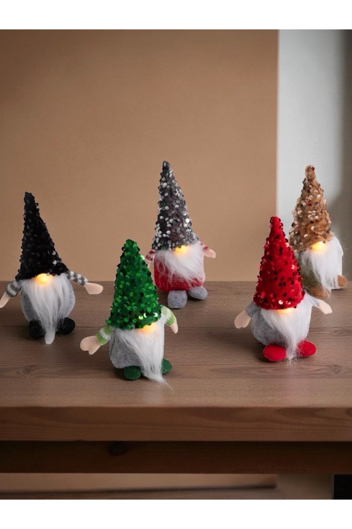 1 Adet 18 cm Burnu Yanan Gnome Payetli Yılbaşı Şans Cücesi Yılbaşı Süsü