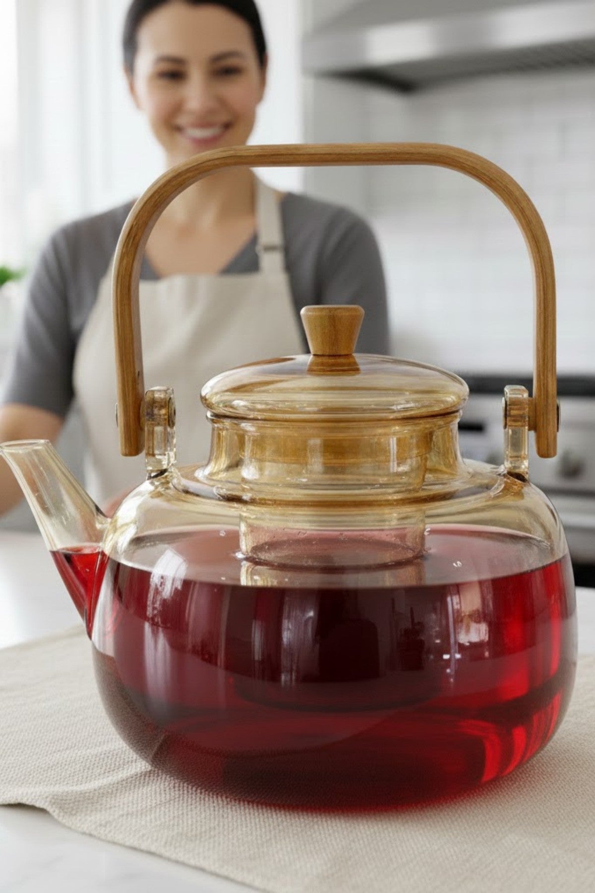 1000 ml Bambu Kulplu Isıya Dayanıklı çıkarılabilir Süzgeçli Cam Demlik